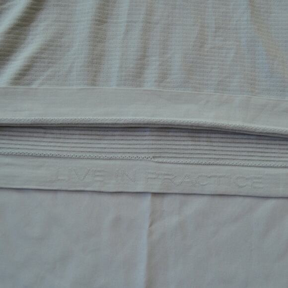 Lululemon Shirt White Medium - Picture 3 of 8